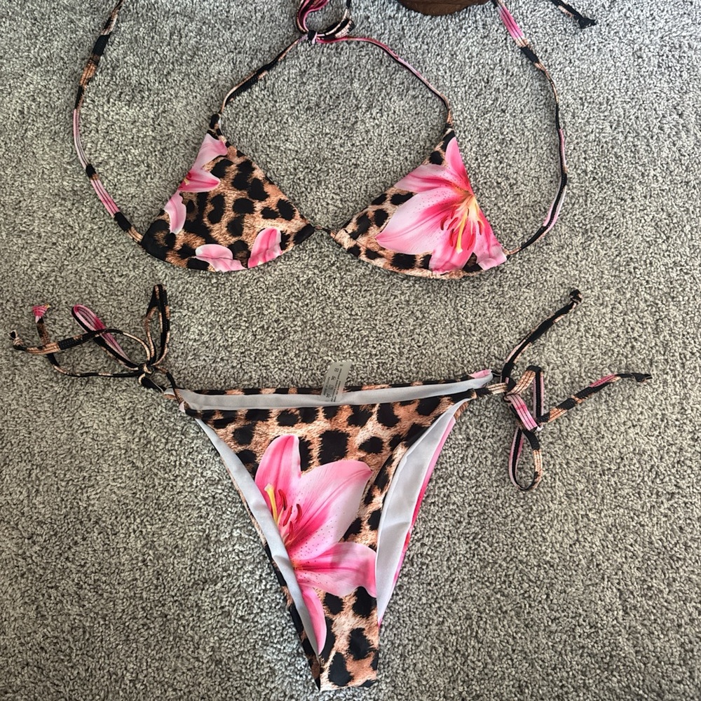SHEIN Pink and Leopard Print Bikini